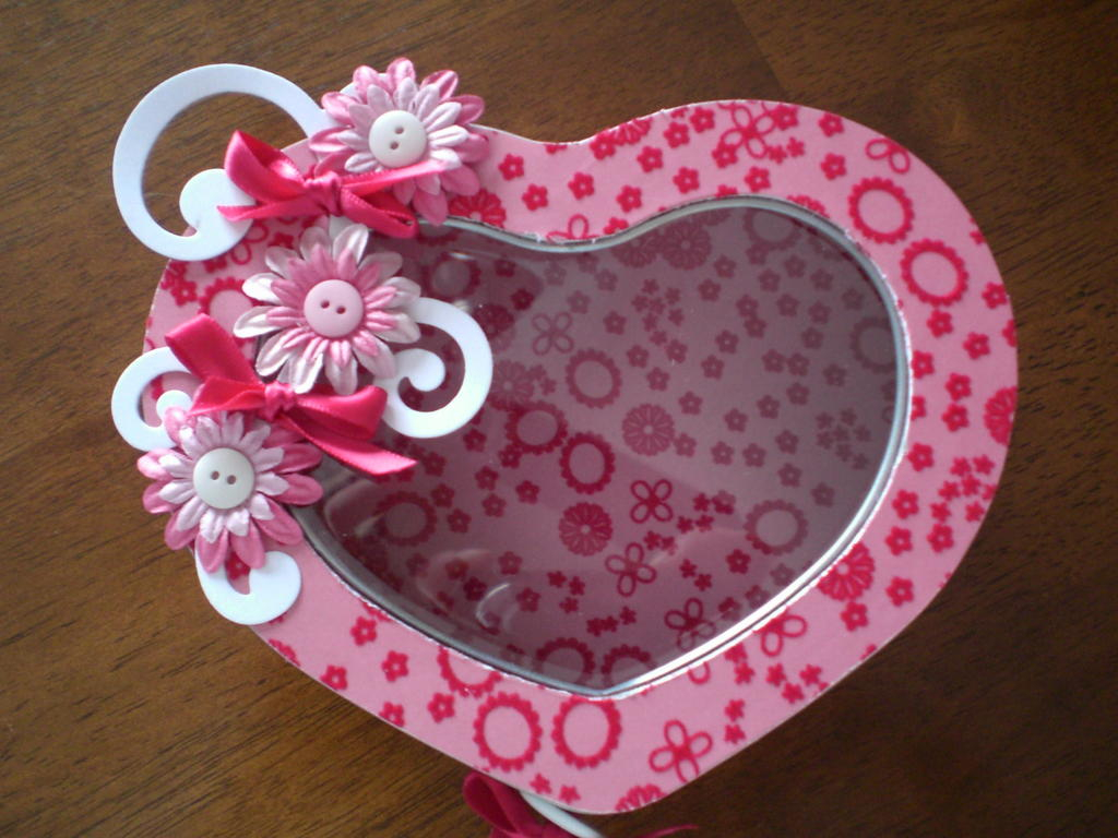 Flocked Heart Tin