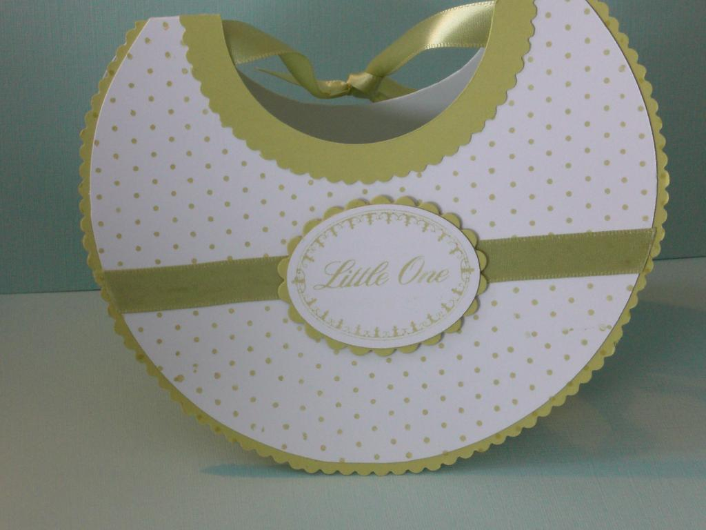 I saw this template in an issue of papertrends and LOVED it!! Thought that it would be perfect...