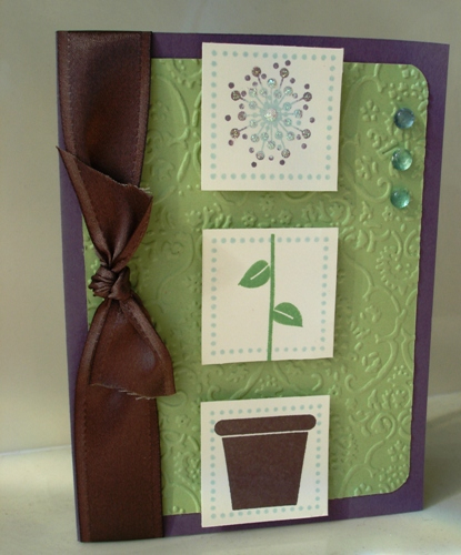 Stamps: Gren Thumb, borders and corners square<br />
Paper: SU Wild wasabi, perfect plum, ivory...