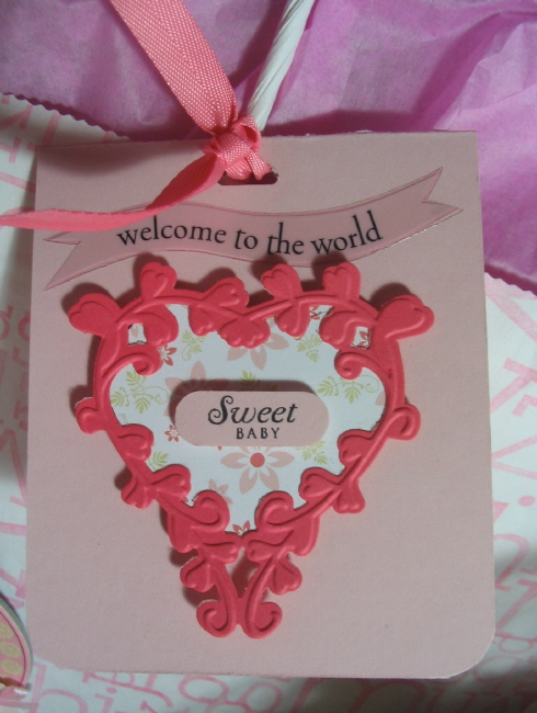 Here&#039;s a quick gift tag~ used a Disney cuttlebug heart, a sticker from ?, and mixed...