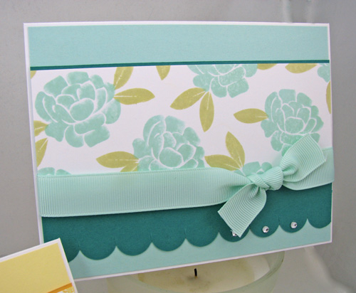 Stamps: Garden of Life<br />
Ink: Spring Moss, Aqua Mist<br />
Cardstock: Stamper&#039;s...