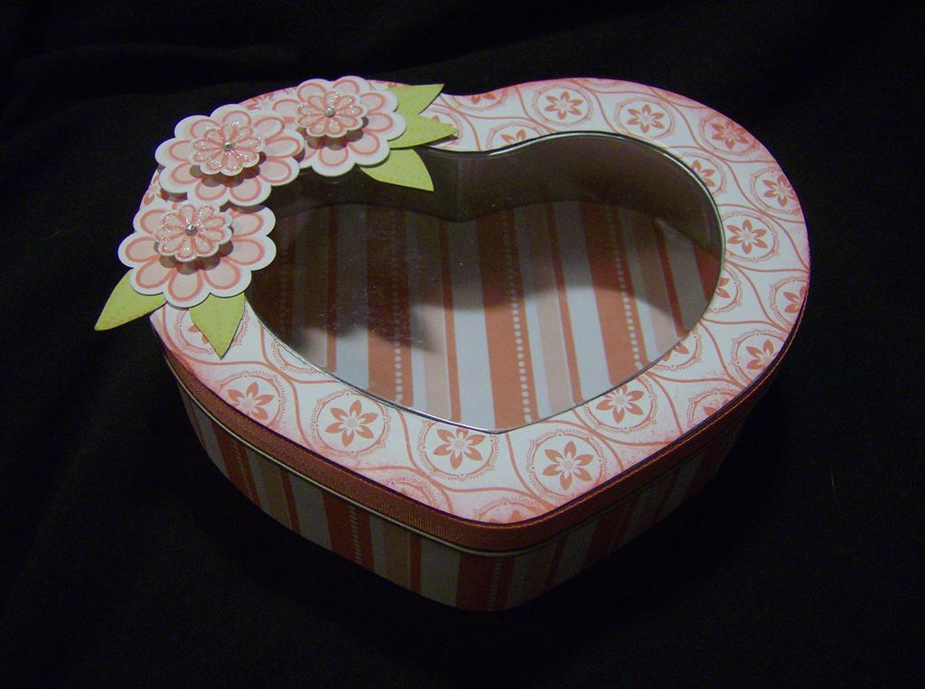 PTI Round 6 card and tin swap<br />
Heart tin<br />
you can find out more info by visiting my...