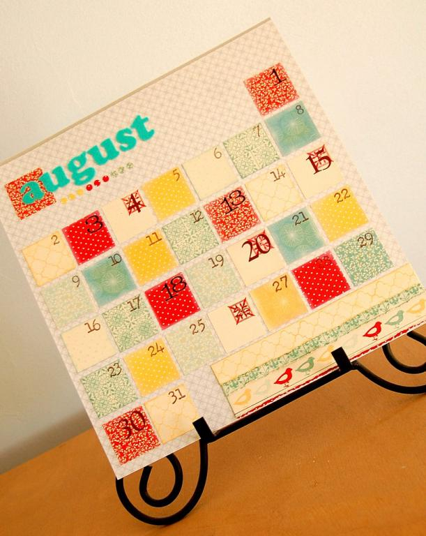 My August Calendar month page!  I have also created a video tutorial on my blog here:...