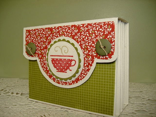 Card couture Template<br />
Stamps:  Everyday Classics<br />
Ink:  pure pooy<br />
Paper:...