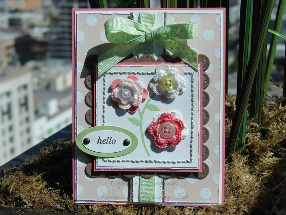 August Guest Star Stamper<br />
Best Use of Buttons / Previous set
