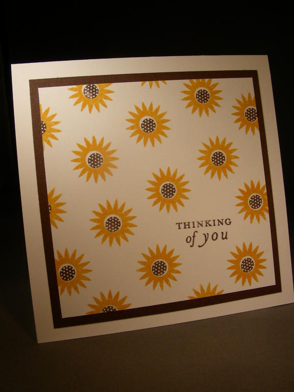and little sunflowers ... love yellow and brown together!!