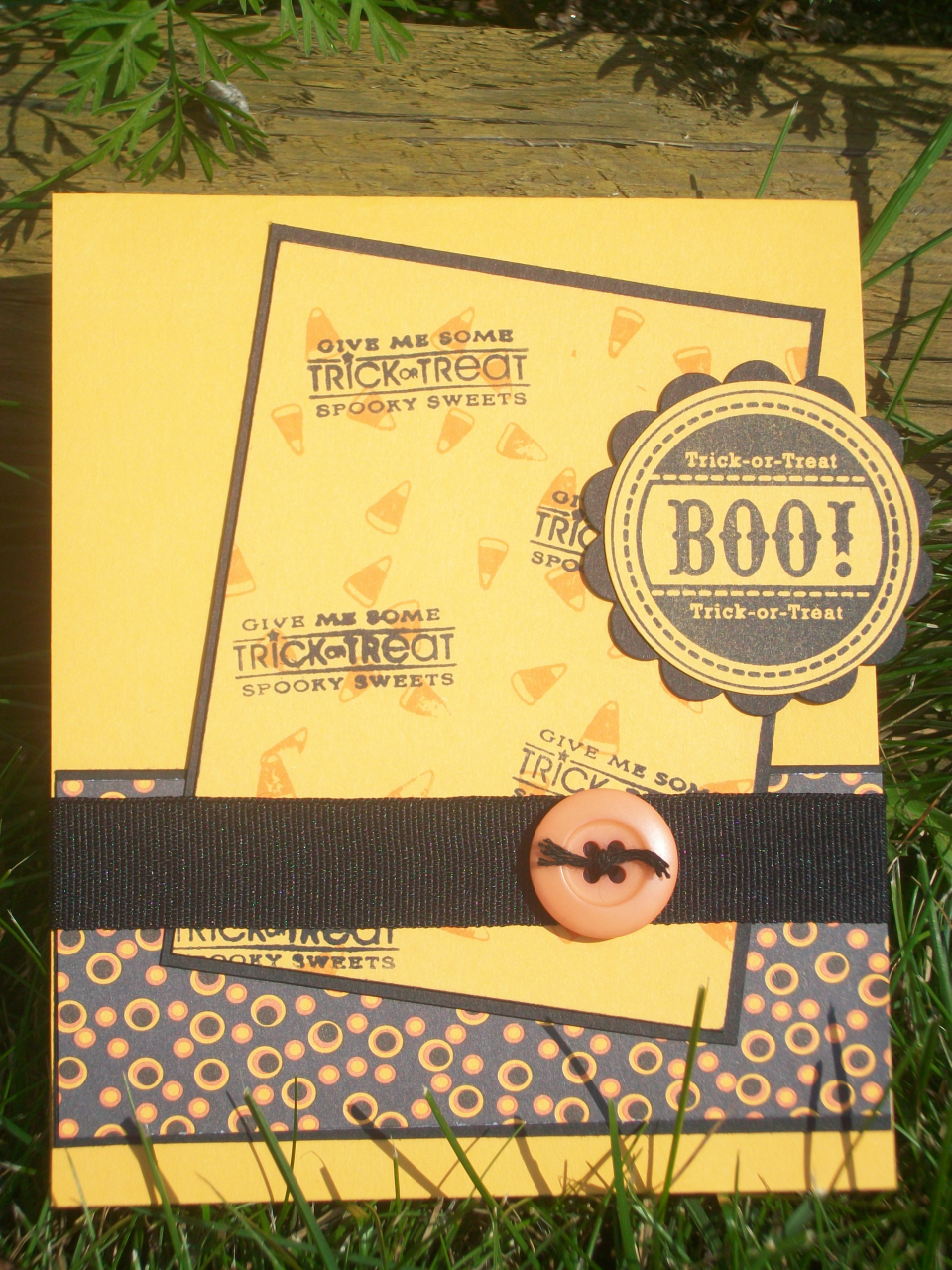 Ingredients &quot;BOO&quot;:<br />
Stamps: PTI Halloween Tags; SU Halloween Backgrounds<br />...