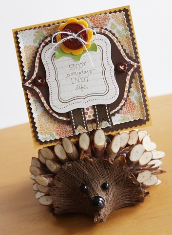 Stamps: Vintage Labels, Handwritten Notes<br />
Paper: Dark Chocolate, Summer Sunrise, Autumn...