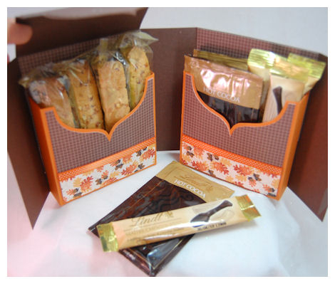 This template has the standard version as well as the pretty petite version. I adore both sizes...