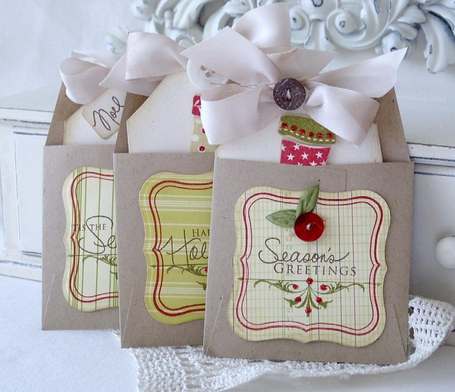 Papertrey Ink Supplies Used:<br />
Stamps:<br />
Signature Christmas and Vintage Labels<br />...