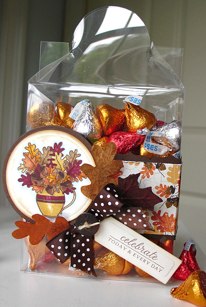 Perfect teacher or hostess gift!<br />
www.thedancingpear.blogspot.com