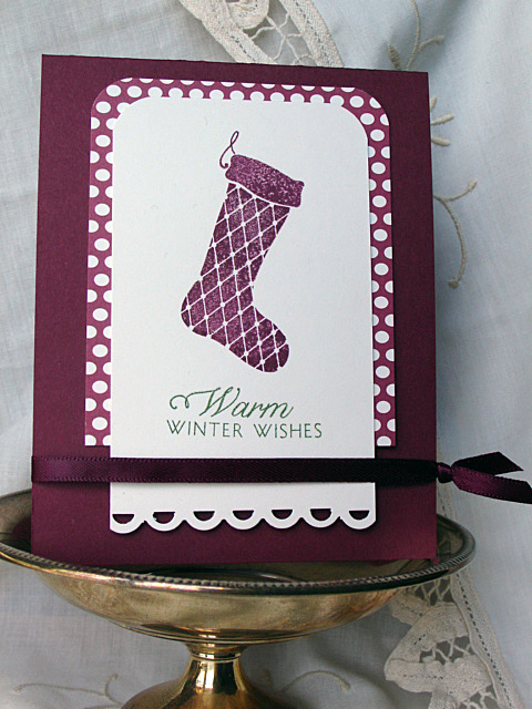 Love Stocking Prints!!  This was a fun and easy project...<br />
www.thedancingpear.blogspot.com