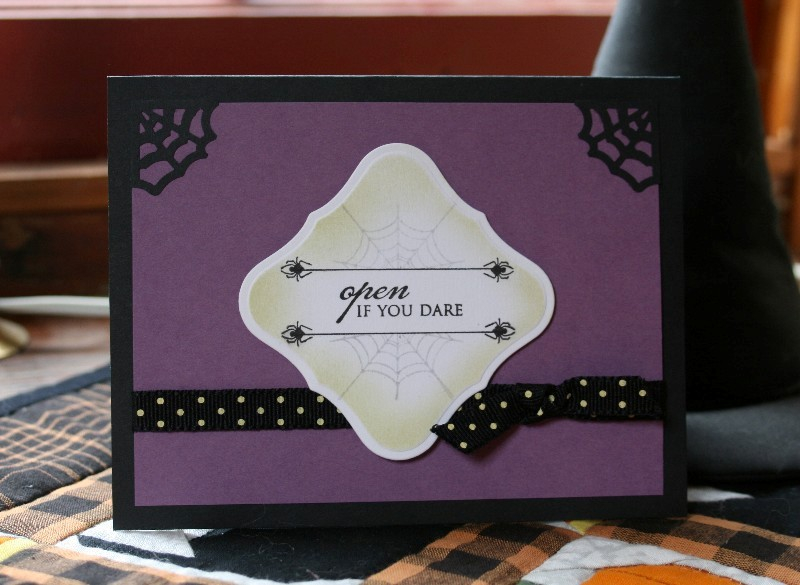 Image designed using various stamps from Spooky Treats II.<br />
Inks: True Black, Smokey...
