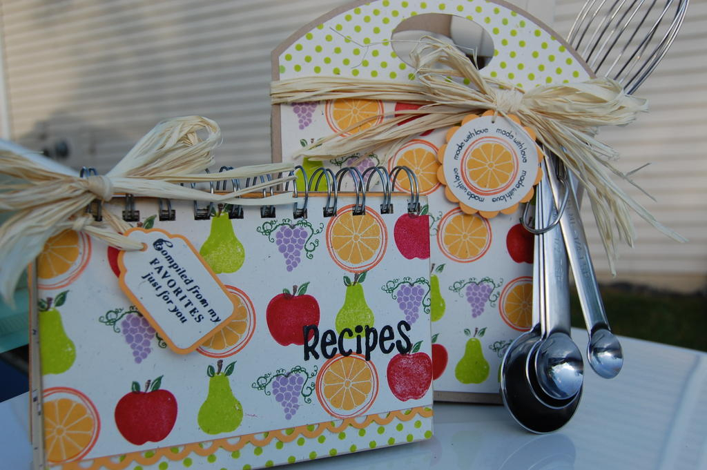 Kitchen Gift Tote and Recipe Book