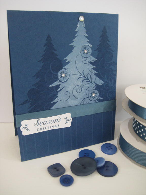 These cards are case&#039;d from Nichole&#039; 2009 Holiday cardmaking 101.  I didn&#039;t have...