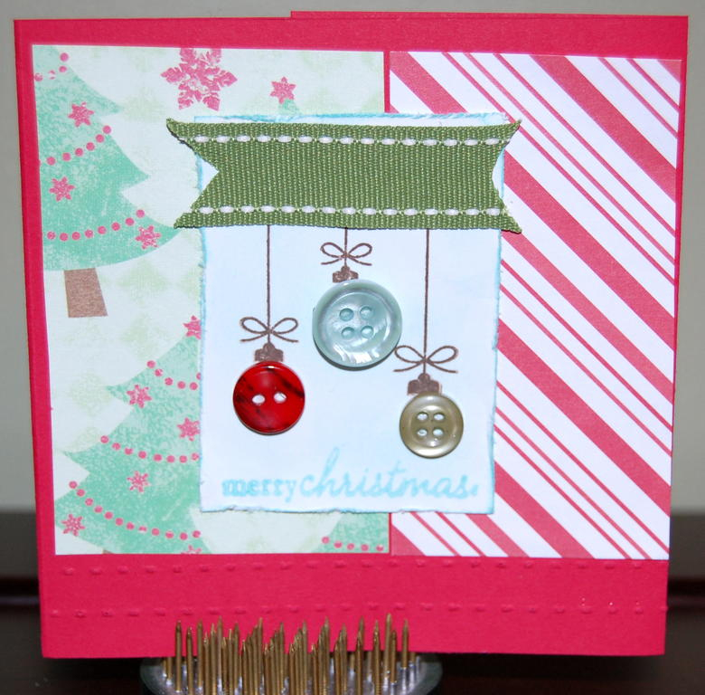 Holiday Button Bits Ornaments