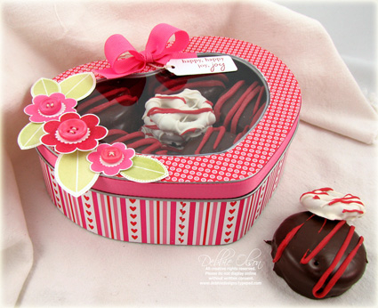 Blooming Button Bits Tin<br />
Stamps: Blooming Button Bits<br />
Paper: Simple Valentine<br...