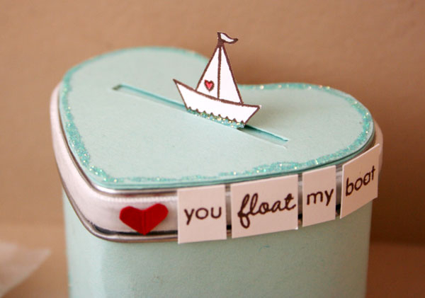 Stamps: Tiny Treats and Background Basics Hearts<br />
Inks: Aqua Mist and Burnt Umber<br />...