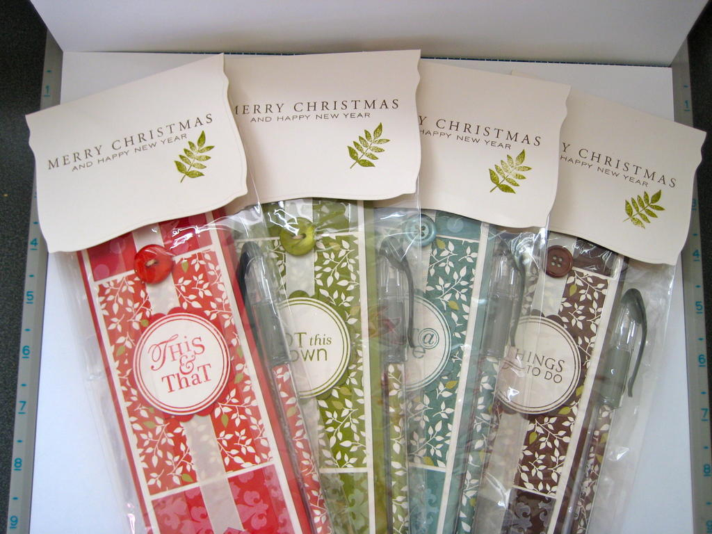 Notepad Holders in Package
