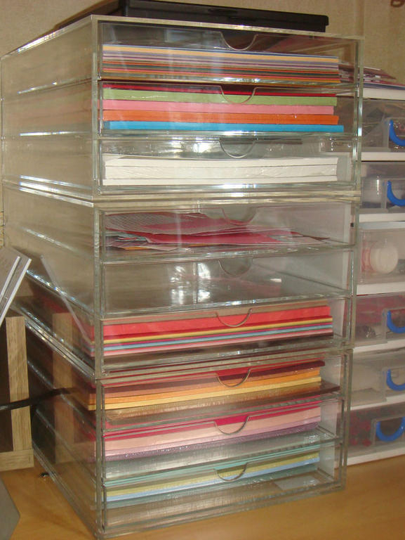 My gorgeous acrylic drawers.