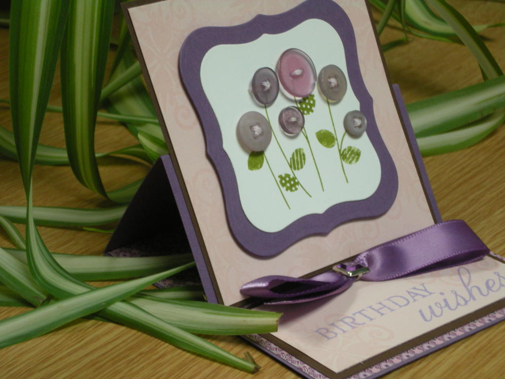 Full details on my blog - www.auroradawn-ad.blogspot.com<br />
<br />
Stamps: Everyday Button...