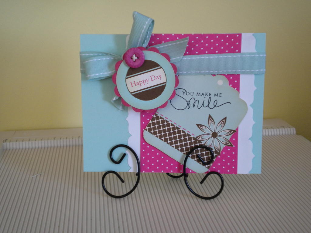 Color Couture die cuts<br />
Signature Greetings<br />
True Black ink<br />
Aqua Mist...