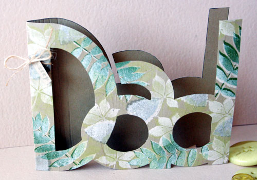 stamps: Masculine Motifs<br />
ink: Spring Moss, New Leaf, Smokey Shadow, Vintage Cream<br />...