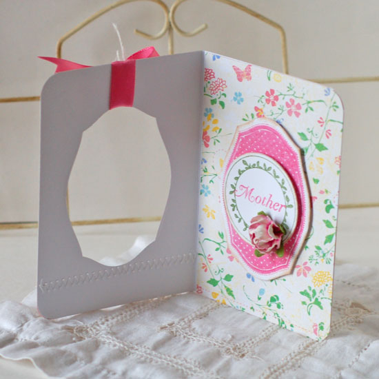 Stamps:   For the Graduate, A Little Argyle, Tags for Spring<br />
Ink:  Hibiscus Burst, New...