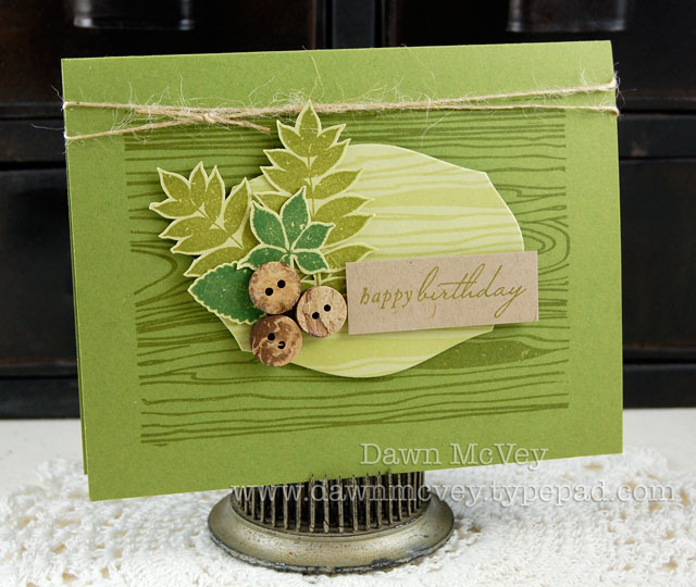 Paper: ripe avocado, spring moss, kraft<br />
Stamps: Background Basics: Woodgrain, Masculine...