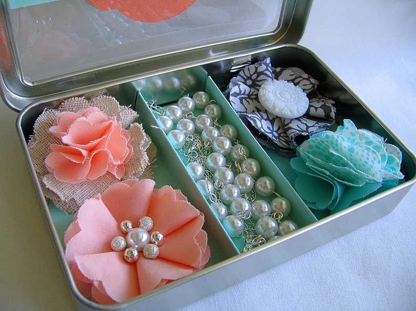 Stamps:  Just For You<br />
Ink:  Melon Berry, Aqua Mist &amp; Chrome (SEI)<br />
Cardstock:...