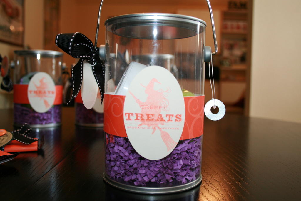 Halloween gift for teachesr use Michelle Wooderson idea for the carmel apple kit and copied hers...