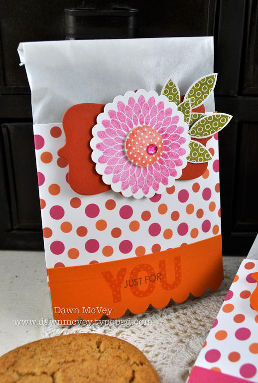 Stamps: All About You/Additions<br />
Ink: versamark, dark chocolate, ripe avocado, raspberry...