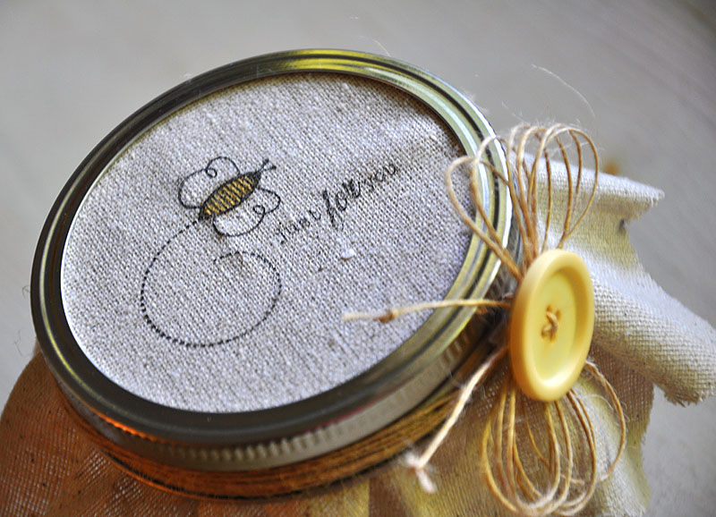 Stamps: Friendship Jar &amp; Friendship Jar Additions<br />
Ink: Palette Noir<br />...