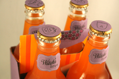 Stamps: Tiny Treats Halloween, Friendship Jar Fall Fillers<br />
Dies: Mat Stack 4, Friendship...