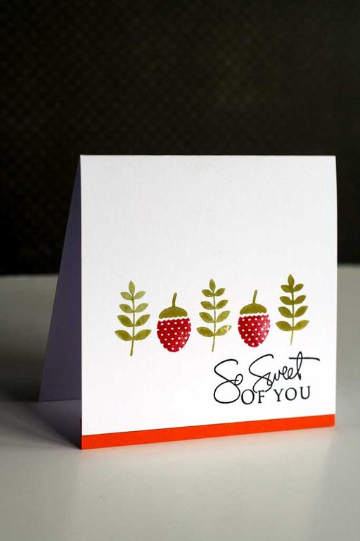 I used one of Mailes cards from the august release as an aid in getting started with my album:...