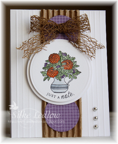 by Silke Ledlow<br />
http://www.silkeledlow.blogspot.com