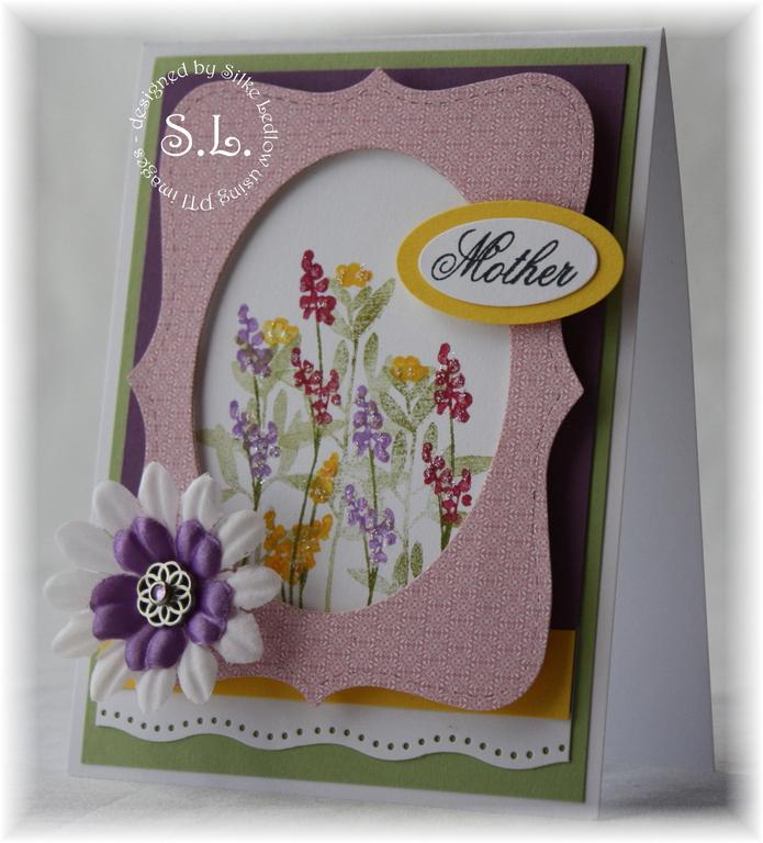 by Silke Ledlow<br />
http://www.silkeledlow.blogpsot.com