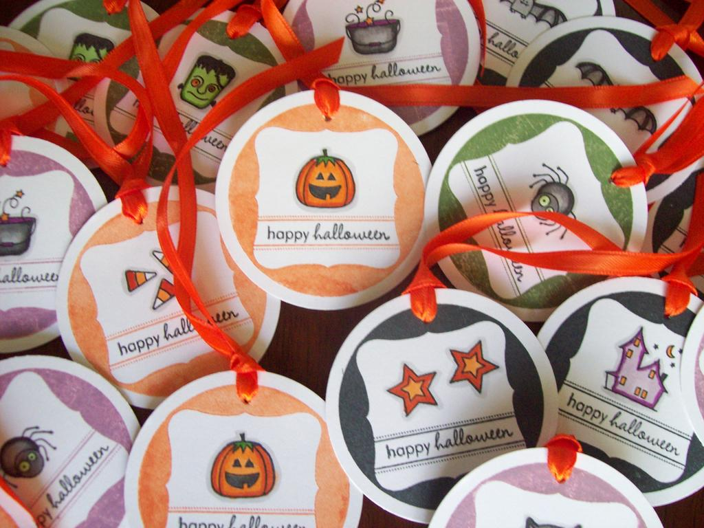 Tiny Treats: Halloween