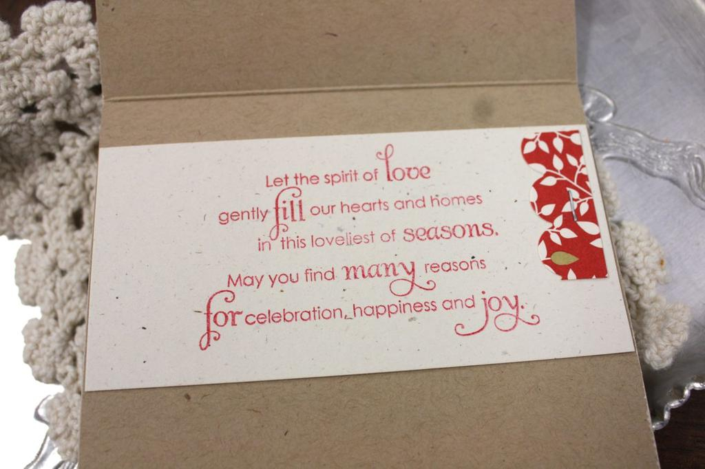 Stamps: Inside and Out: Holiday<br />
Ink: Pure Poppy<br />
Paper: Rustic Cream, Green Tea...