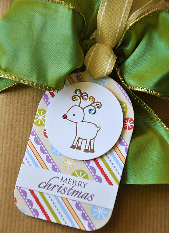 Stamps: 2010 Holiday Tags<br />
Ink: Dark Chocolate &amp; SU Perfect Plum<br />
Cardstock:...