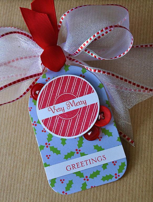 Stamp:  2010 Holiday Tags and Big &amp; Bold Holiday Wishes<br />
Ink:  Pure Poppy<br />...