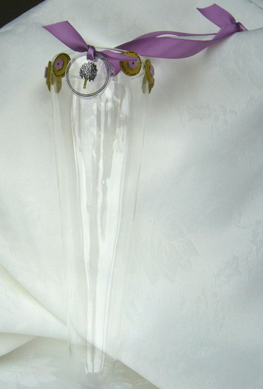Welcome Gift - vase.