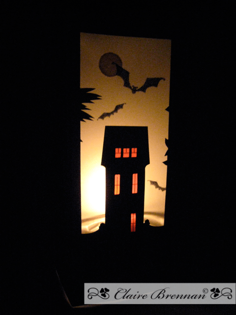 This is the lantern card lit. Thank you for looking.