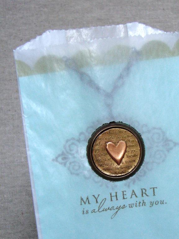 Stamps - Love Lives Here, Mat Stack 2 Collection<br />
CS - Aqua Mist, Simply Chartreuse<br />...