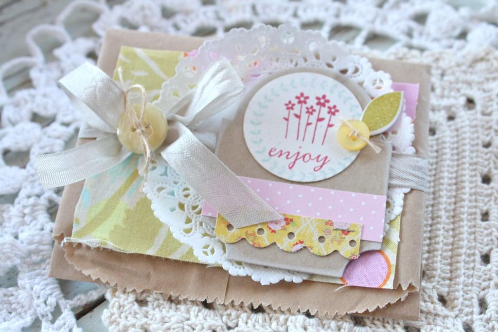 Stamps:Tag-its #3<br />
Ink:Aqua Mist, Pure Poppy<br />
Paper:Kraft, Rustic White, Crate Paper...