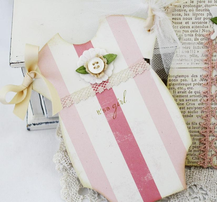 Papertrey Ink Supplies Used:<br />
Stamps:<br />
Bundle of Love<br />
Tools:<br />
Shape Up...