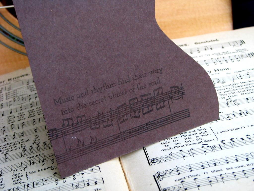 I selectively inked the sentiment (removing the author of the quote) to make it sit a bit better...