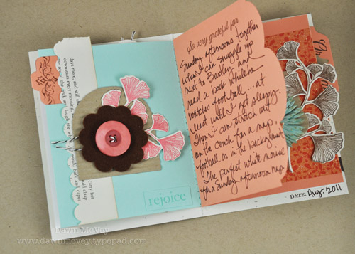 Paper: rustic cream, kraft, melon berry, aqua mist<br />
Stamps: Gratitude Journal, Harvest...