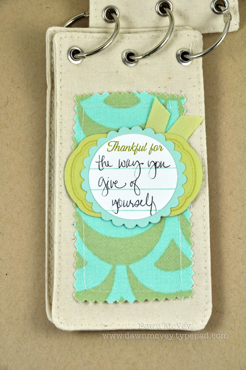 Paper: stamper's select white, spring moss, aqua mist<br />
Stamps: Fillable Frames...