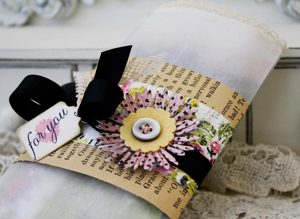 Papertrey Ink Supplies Used:<br />
Stamps:<br />
Flower Fusion #7 and Mat Stack 2...